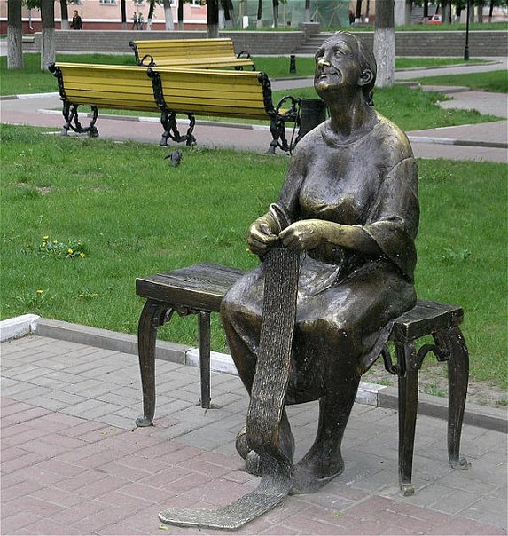 Вяжущая бабушка в Белгороде